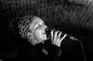 #Résidence VIVIANE GINAPÉ invite BENOIT DE MESMAY - HOMMAGE A LAURA LITTARDI