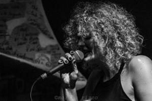 Chiara Viola - Moonlight and Love Songs Never Out of Date