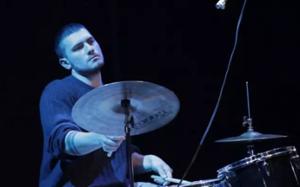 #PlaceAuxJeunes LA JAM DU DIMANCHE DE SOTIRIS TSOLIS