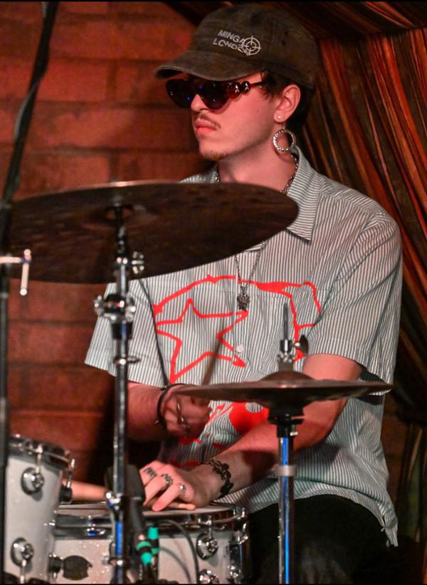 MATTIA MULLER’S LASER SIGHTS