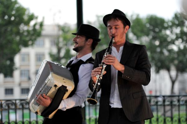 Café-concert : Winner Team