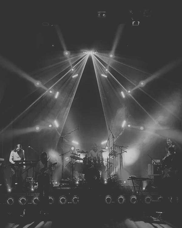 Charade Breeze Bend (Tribute Pink Floyd)
