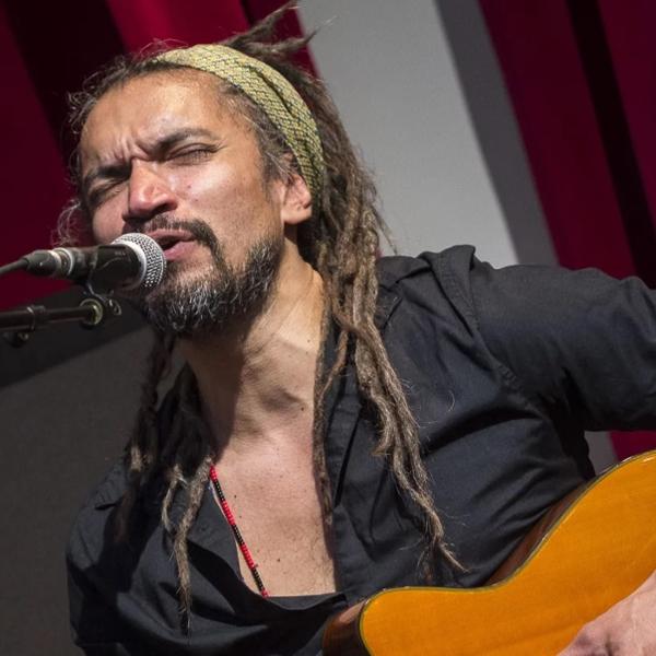Café-concert : Léo Di Mola